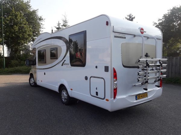 box-auto-camper-verhuur-burstner-Ixeo-4-ZD-420-D